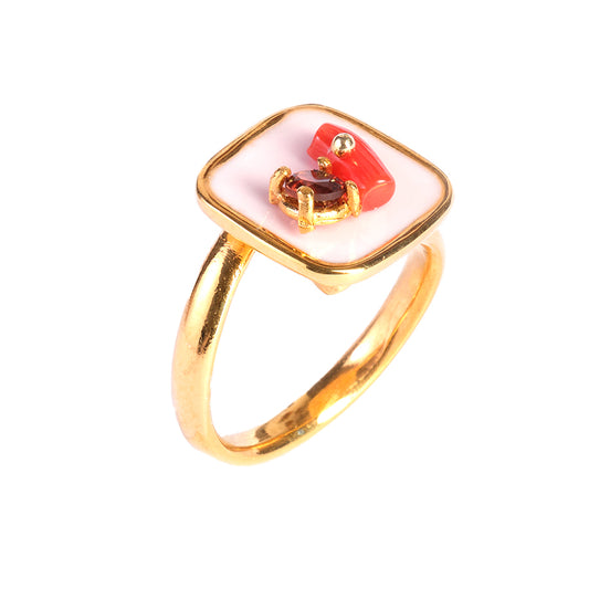 Pink square ring Color