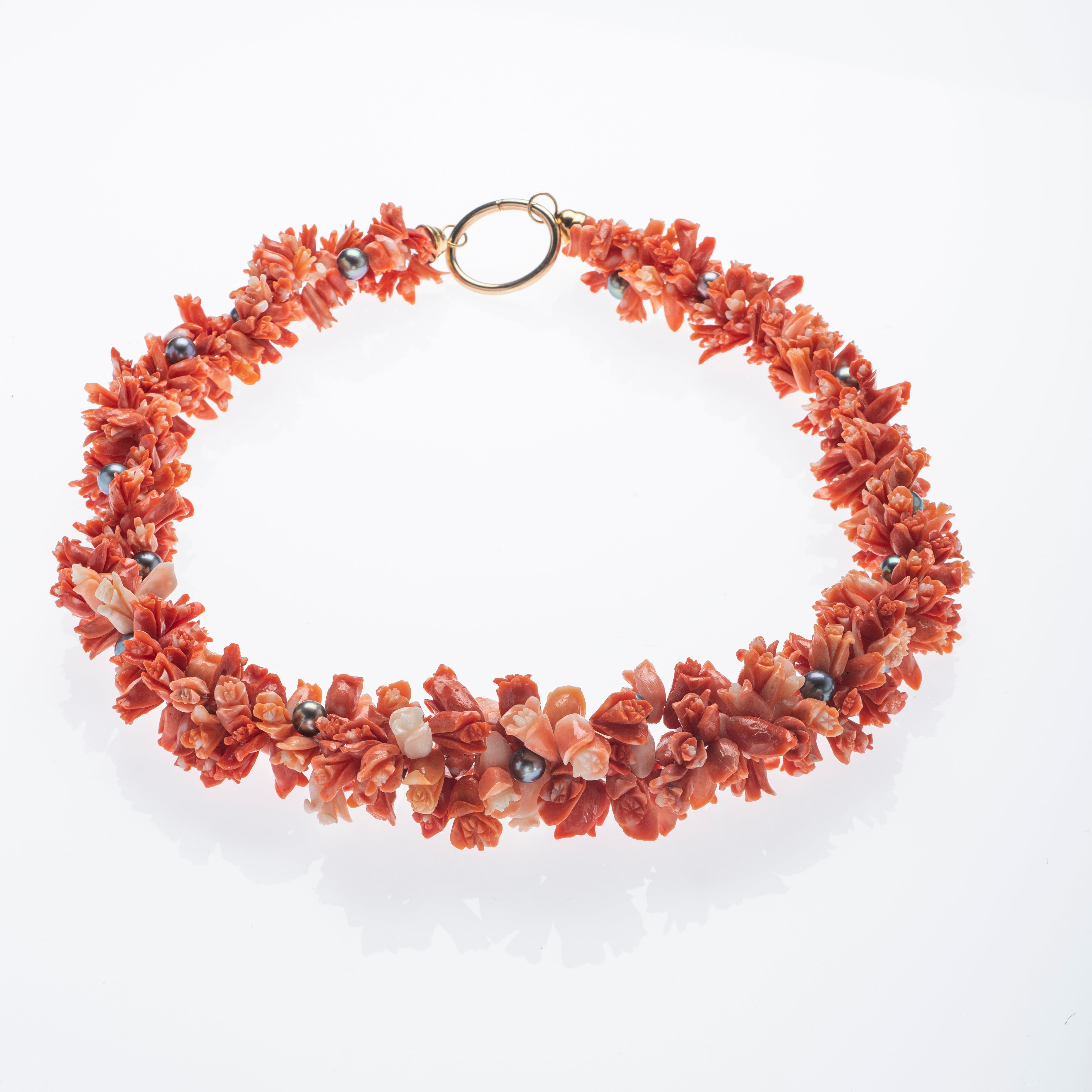 Torchon Living Coral Necklace